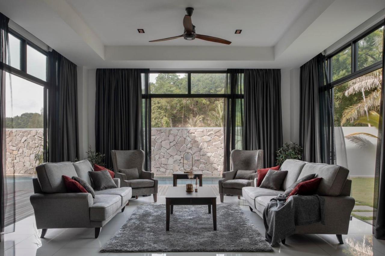 Lavanya H Villa 12A Luxury Bungalow With Private Swimming Pool H 豪华泳池别墅 Pantai Cenang  Dış mekan fotoğraf